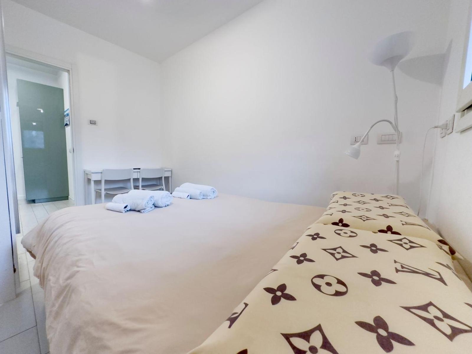 Luxury 3 Bedroom Apartment 100 Mq Next To Rho Fiera And San Siro Milano Dış mekan fotoğraf